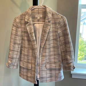 Elle black and white blazer size XS